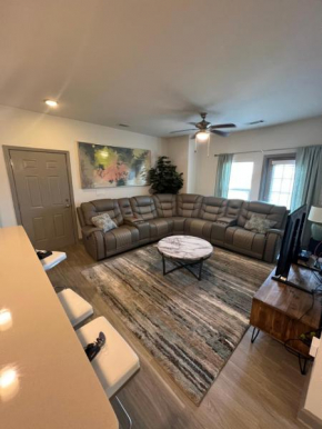 Beautiful one bedroom apartment 1st floor
